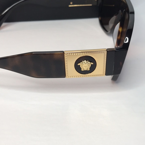 New Authentic- VERSACE Dark Brown Pilot Men's Sunglasses - Picture 6 of 13